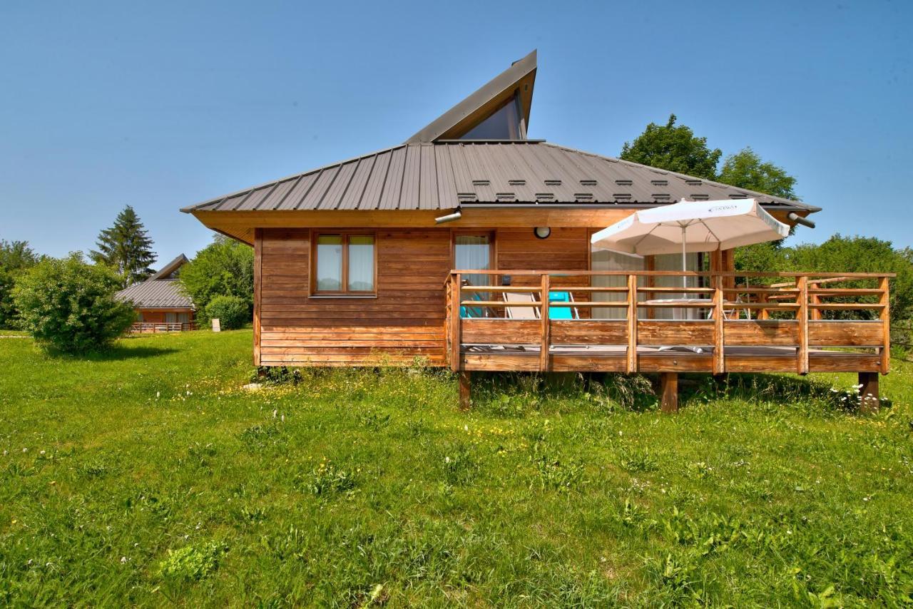 Loges Du Jura Villa Cerniebaud Exterior photo